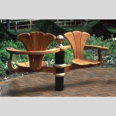 Kissing Seat, Matthew Burt