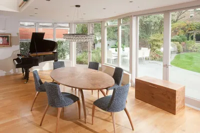 Dining Room I: Expanding Oval, Matthew Burt